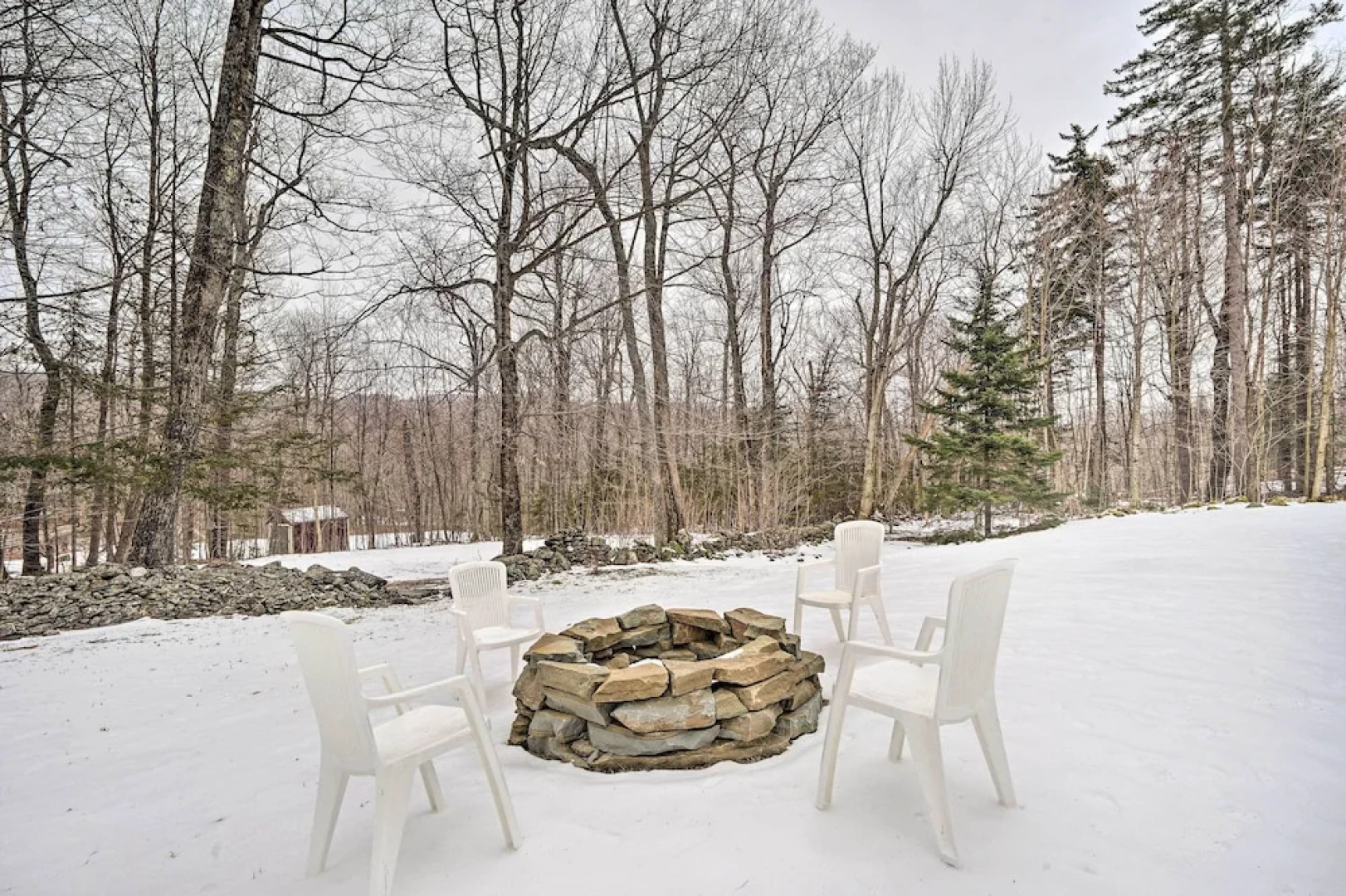 Relaxing Home Mins From Mt Snow, Hiking, & Lakes