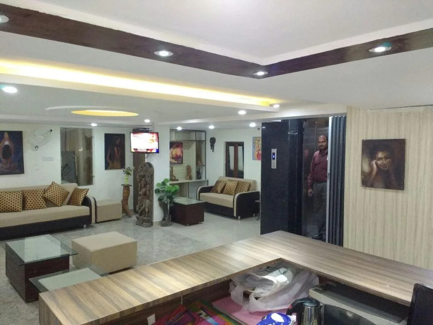 Aaditya Guest House Rewa