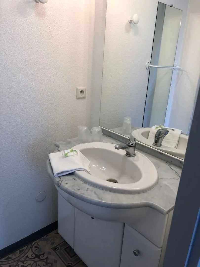 CouettHotel Saint Jean dAngély