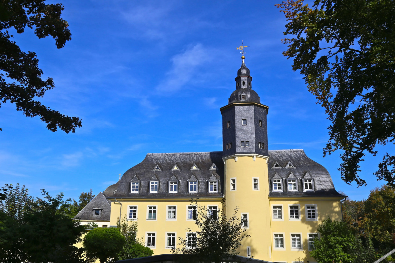 CAREA Schlosshotel Domäne Walberberg
