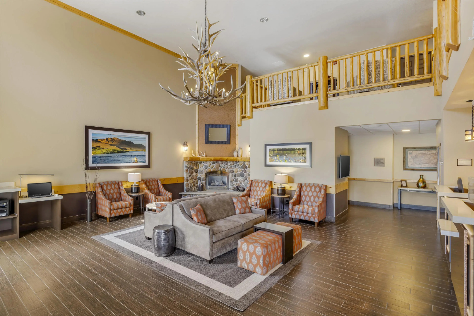 Best Western Plus Riverfront Hotel & Suites