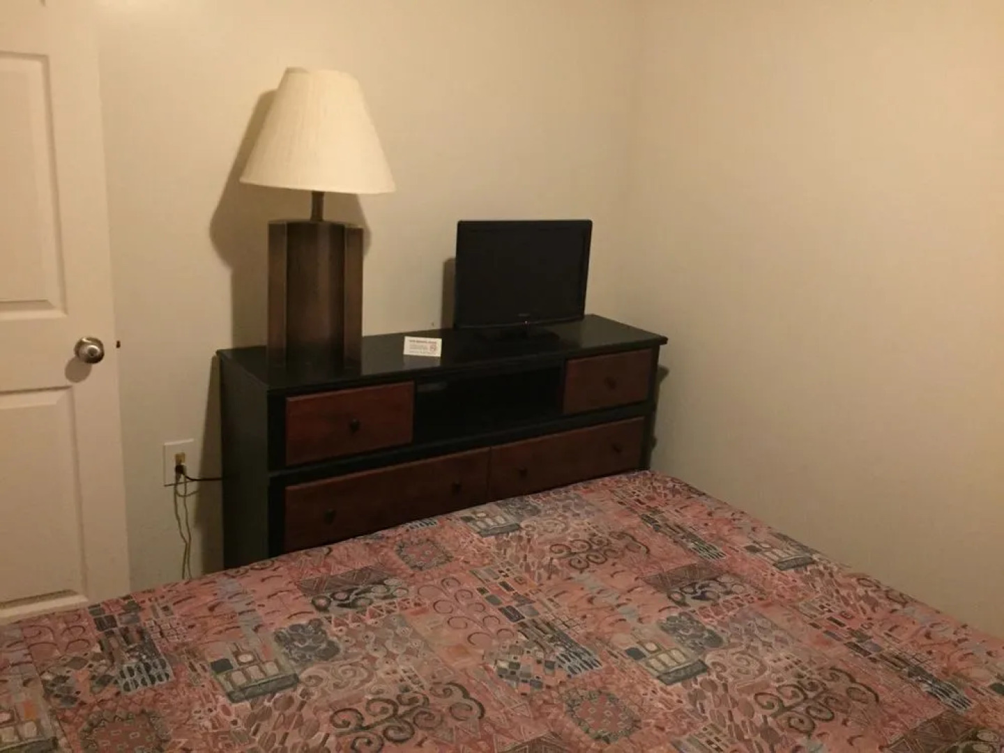 Ritz Motel & Lodging