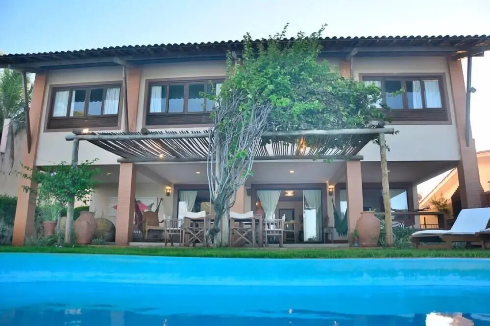 Casa de luxo na beira mar Porto Mirim