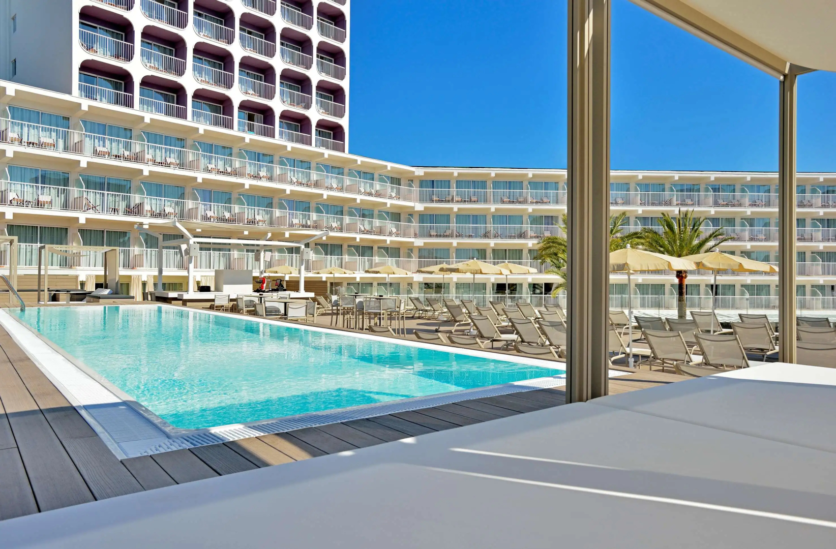Отель Sol House Mallorca