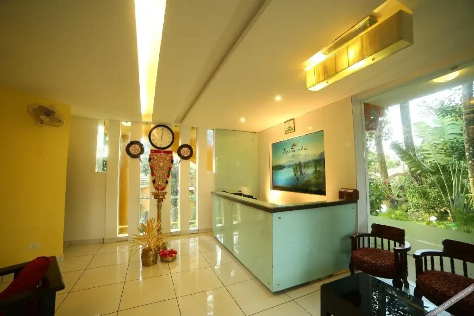 Karapuzha Village Resort