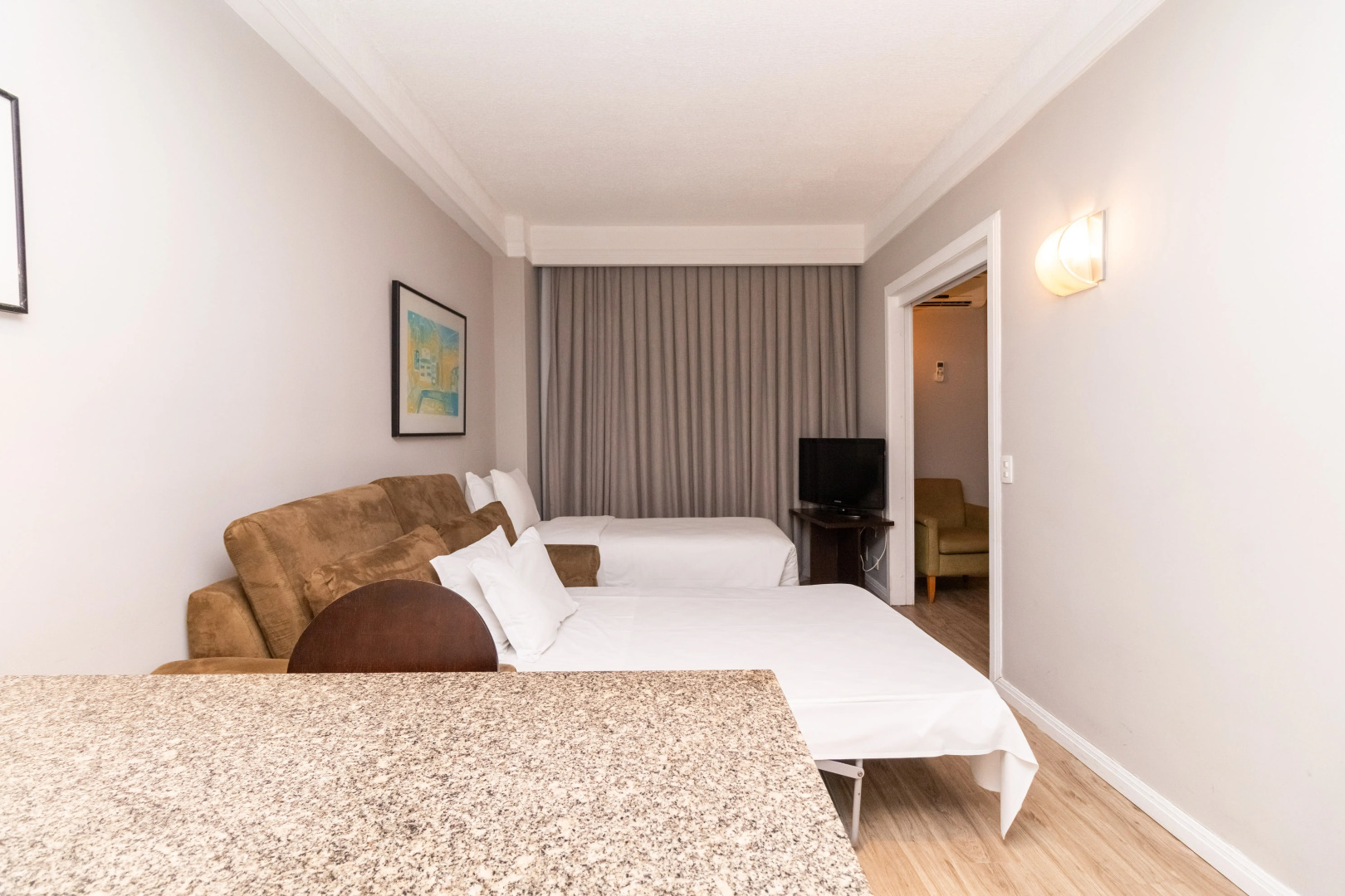 SLAVIERO Curitiba Shopping