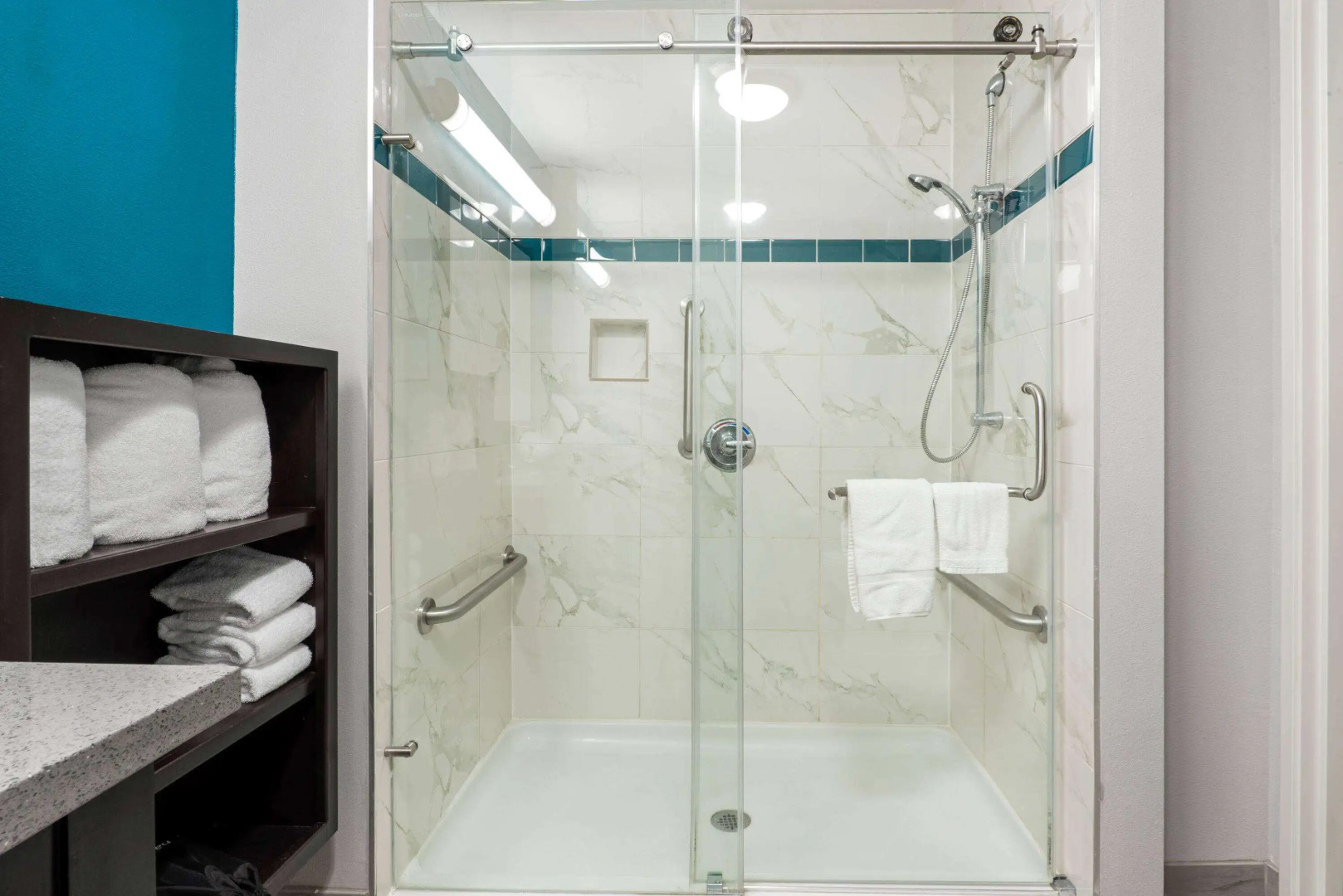 La Quinta Inn & Suites by Wyndham Houston Humble Atascocita