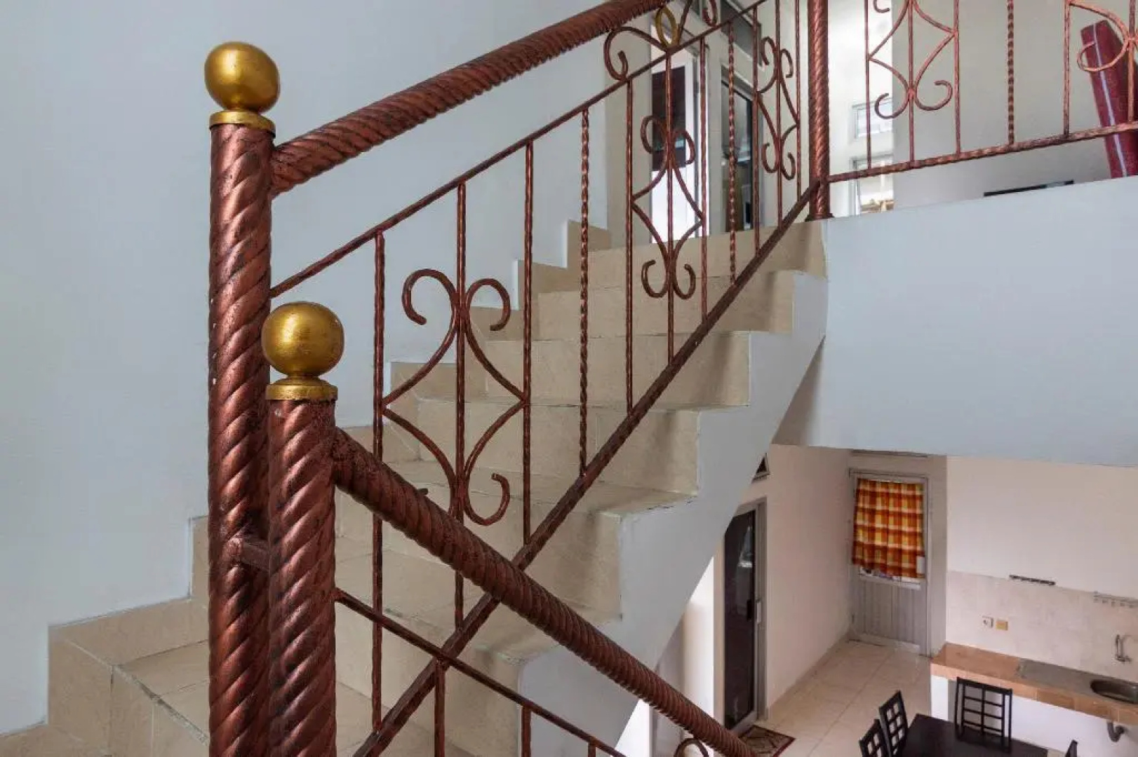 OYO 2997 Grand Suites Palace 2