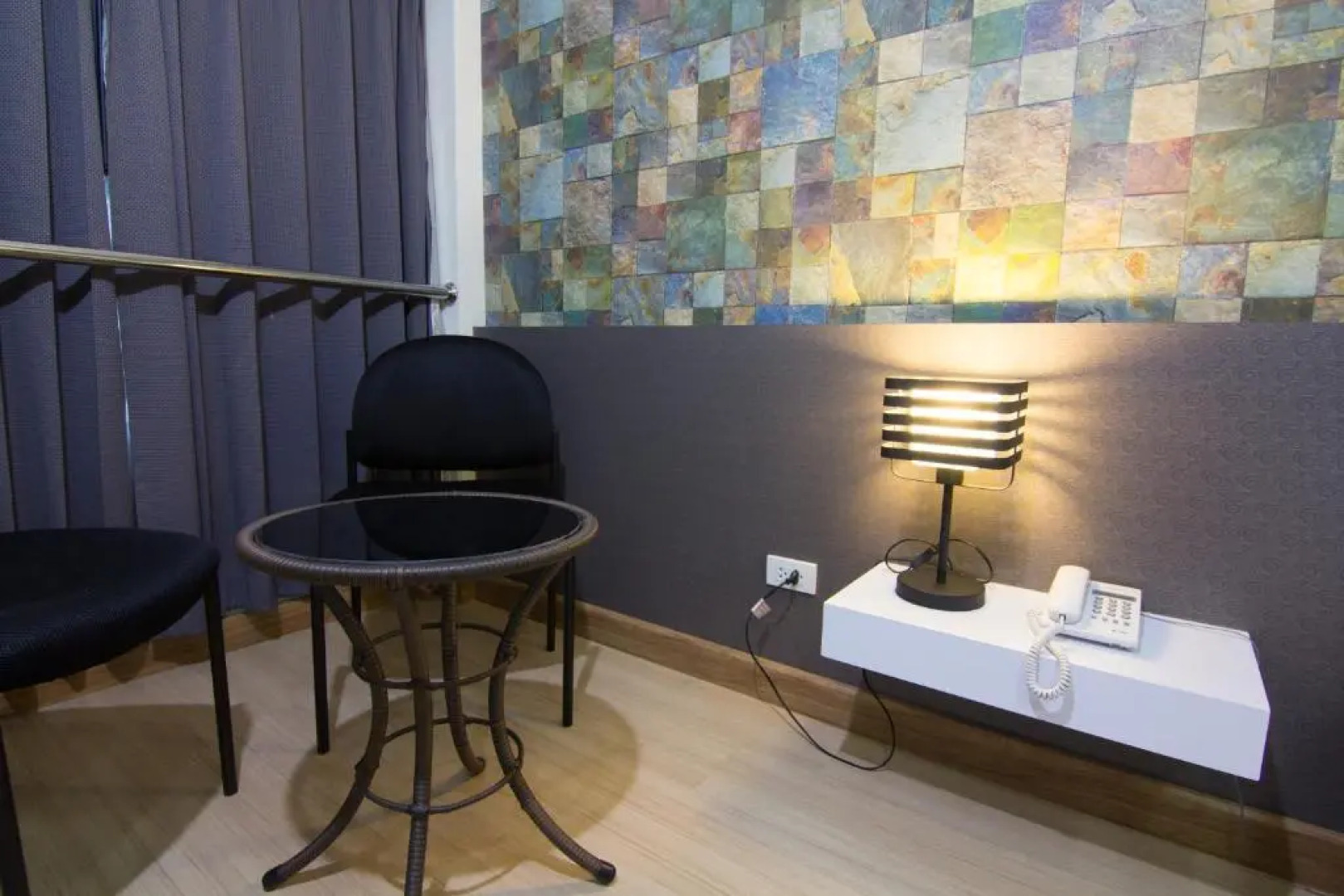 Prajaktra City Hostel