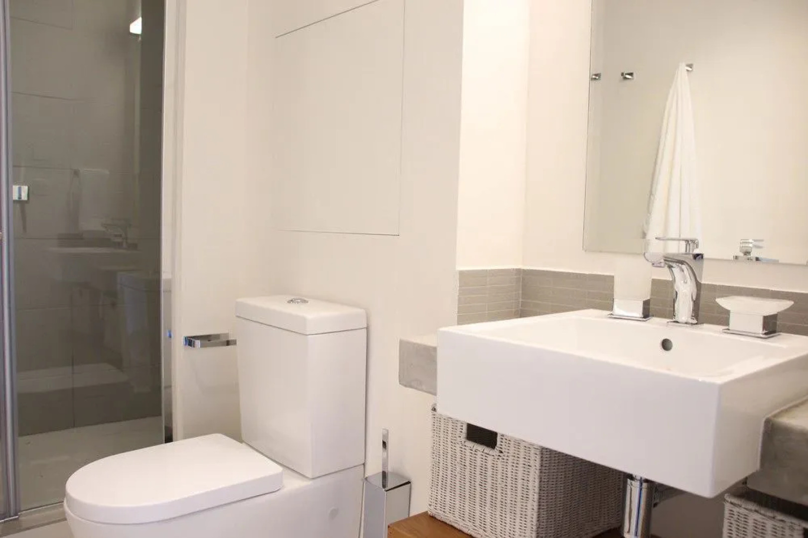 L'Escale Beachfront Residences