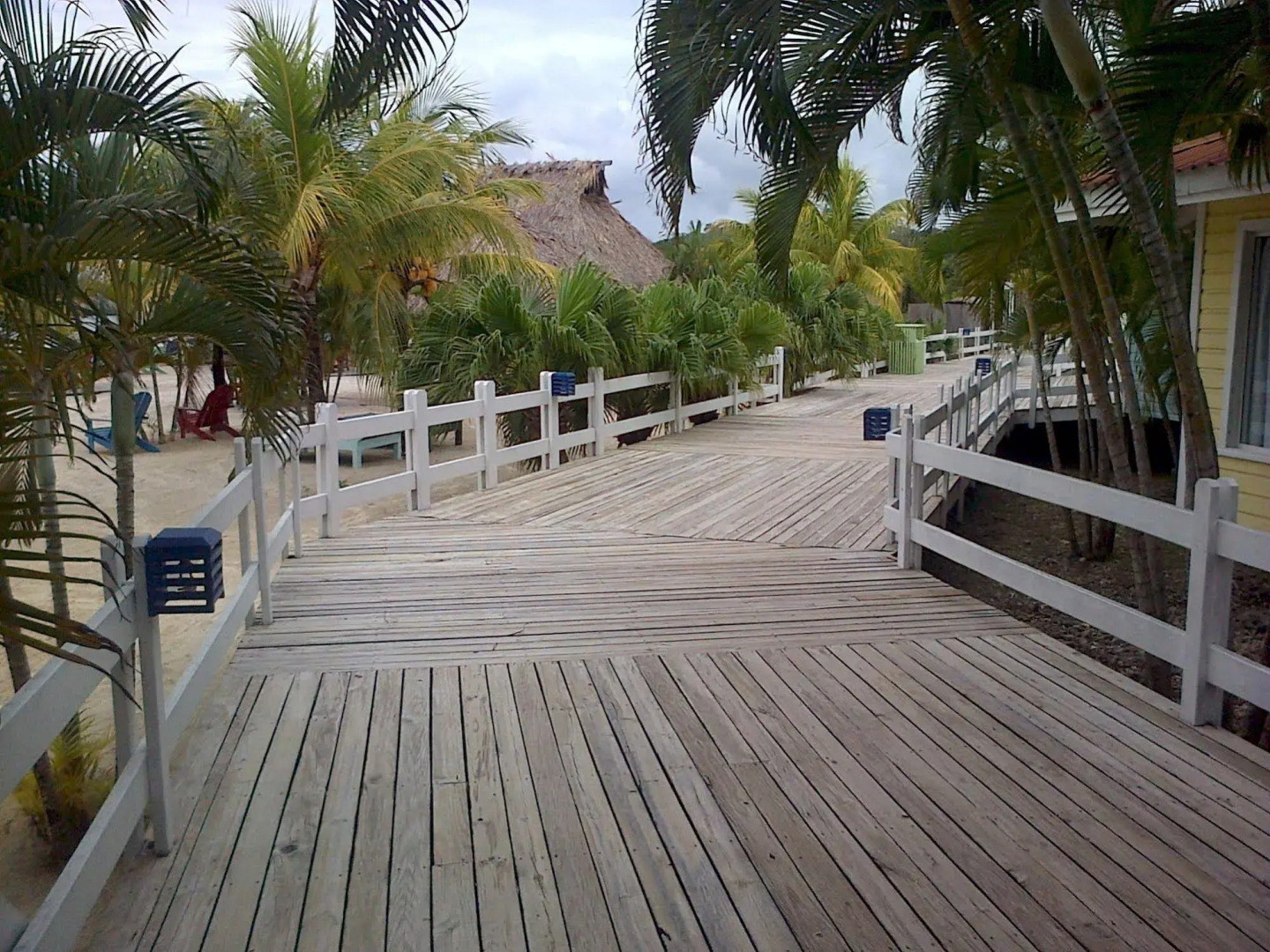 Las Palmas Beach Hotel