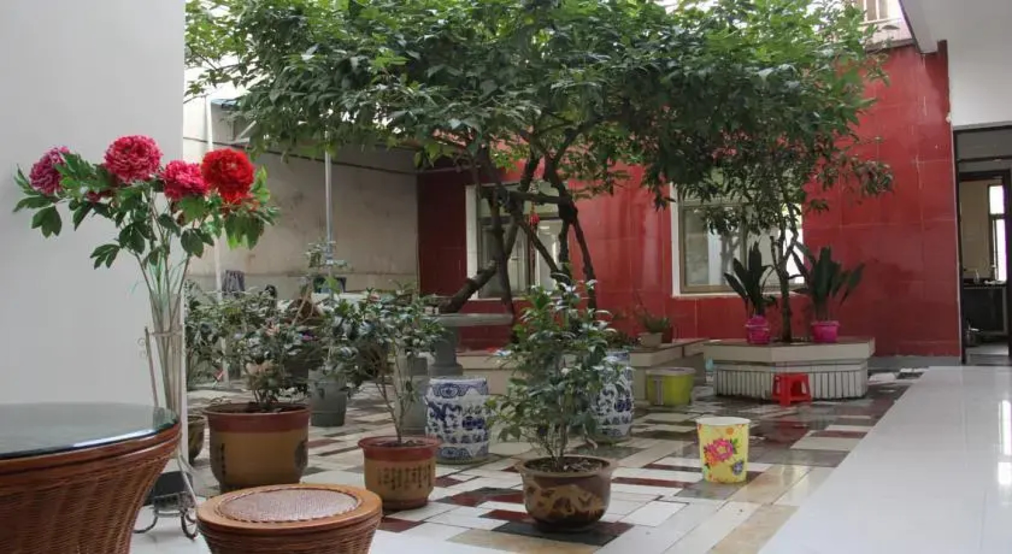 Jiuhuamiao Qianguzhen Renjia