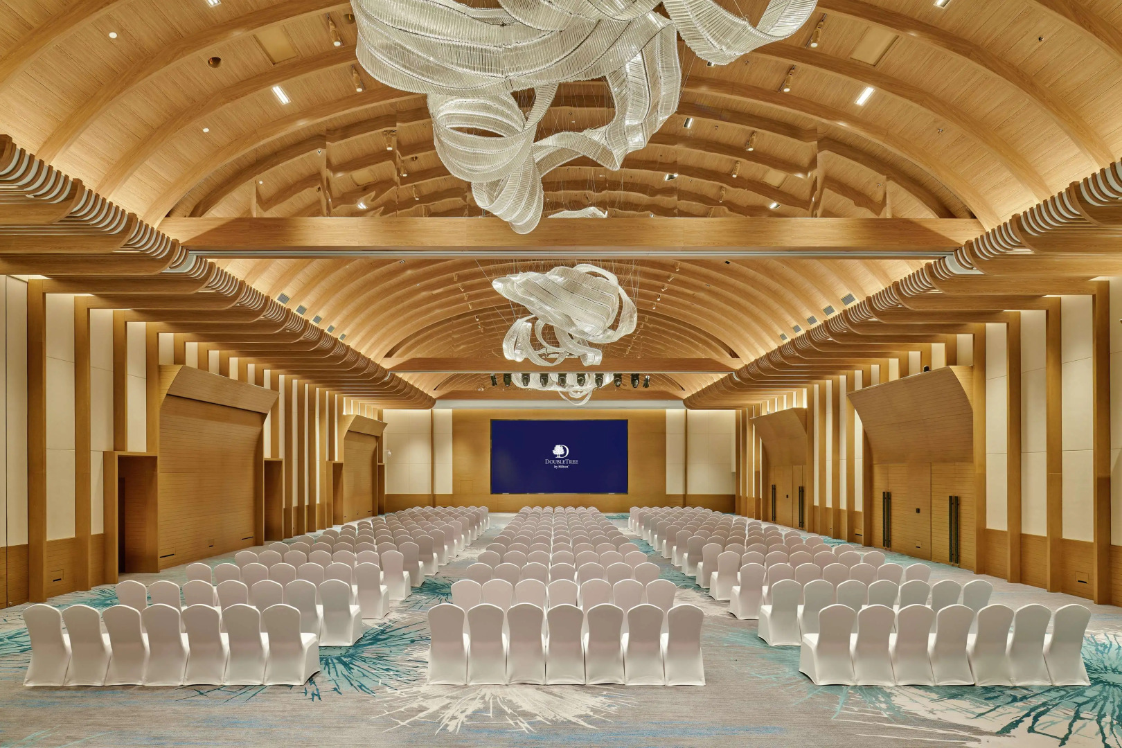 DoubleTree by Hilton Shanwei