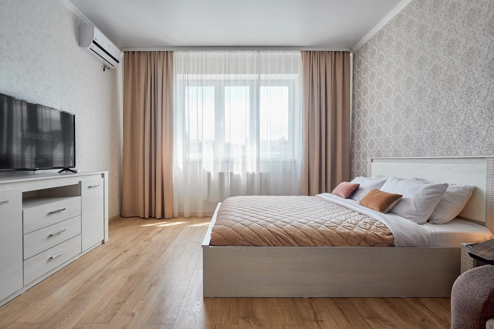 Gallery Apartments (Гэлари Апартментс)