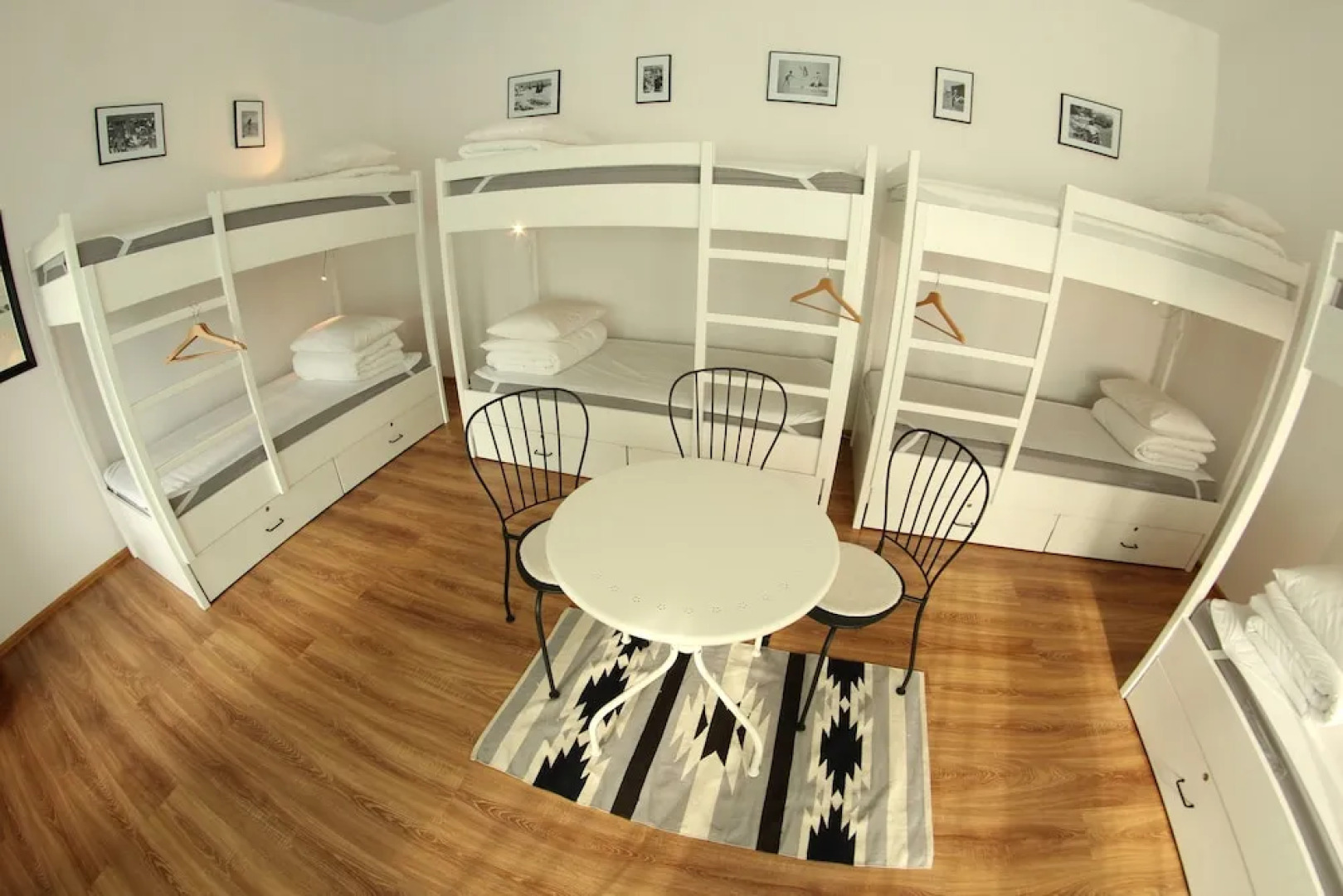 Sisters Lodge Hostel