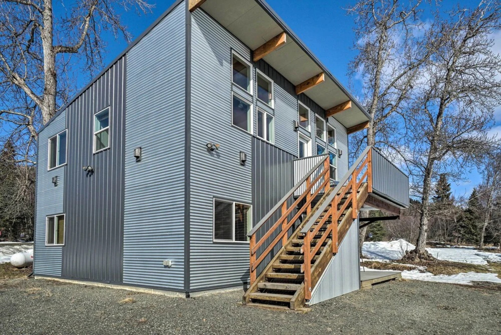 Pet-friendly Duplex w/ Northern Lights Aurora View