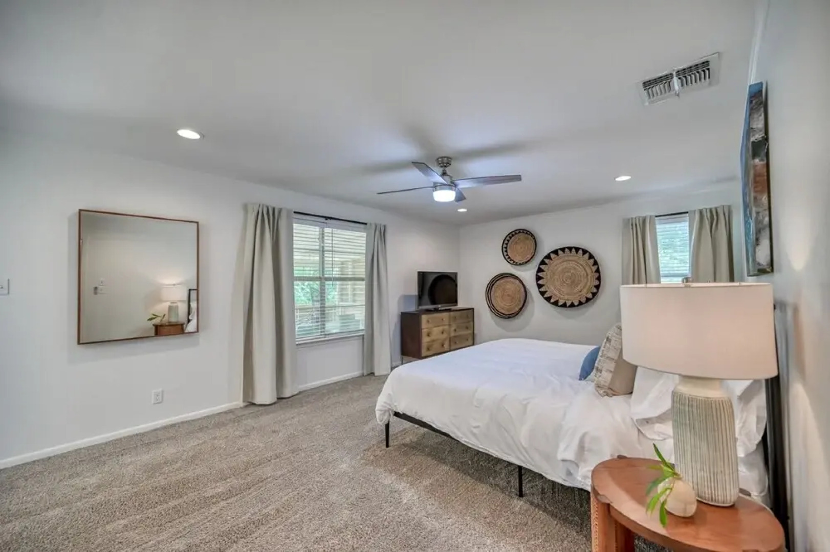 Luxury Lakefront Oasis W/Boat Dock-Firepit