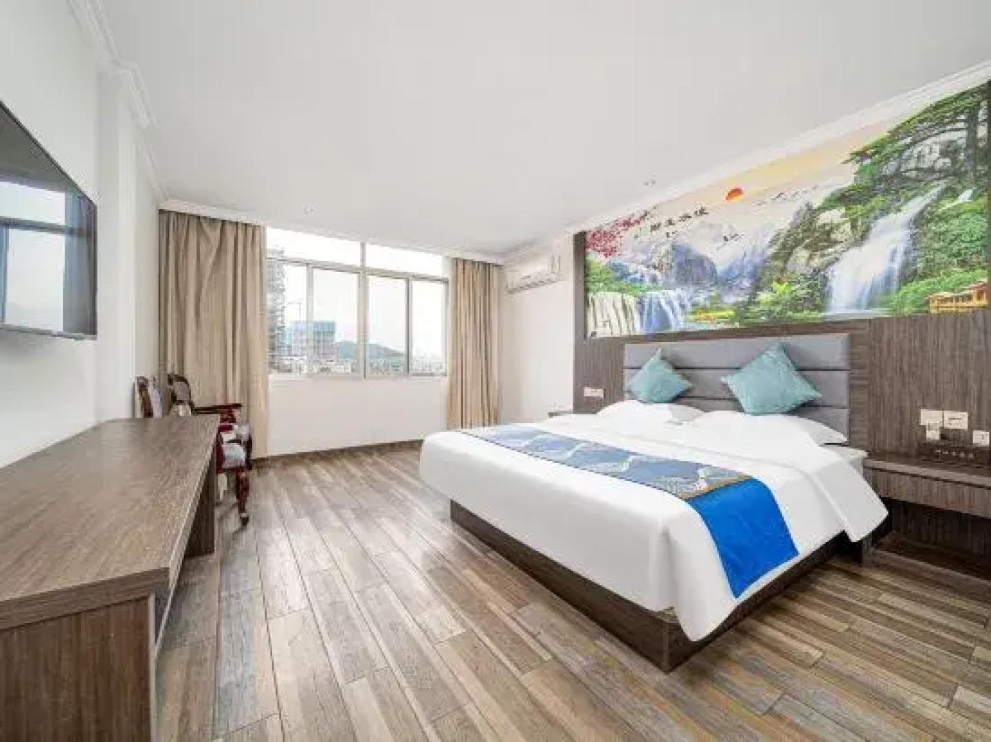 Nanning Shenxianju Hotel (Jiangnan Passenger Transport Terminal)