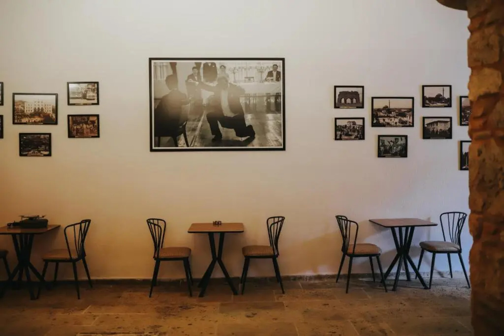 Zi̇nci̇rli̇ Han Oteli̇