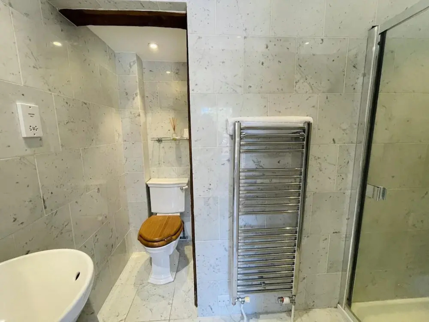 Dolls House - Luxury Townhouse - From 400 Per Night