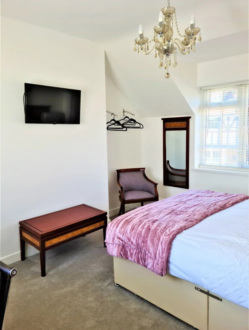 The White Stag Lodge