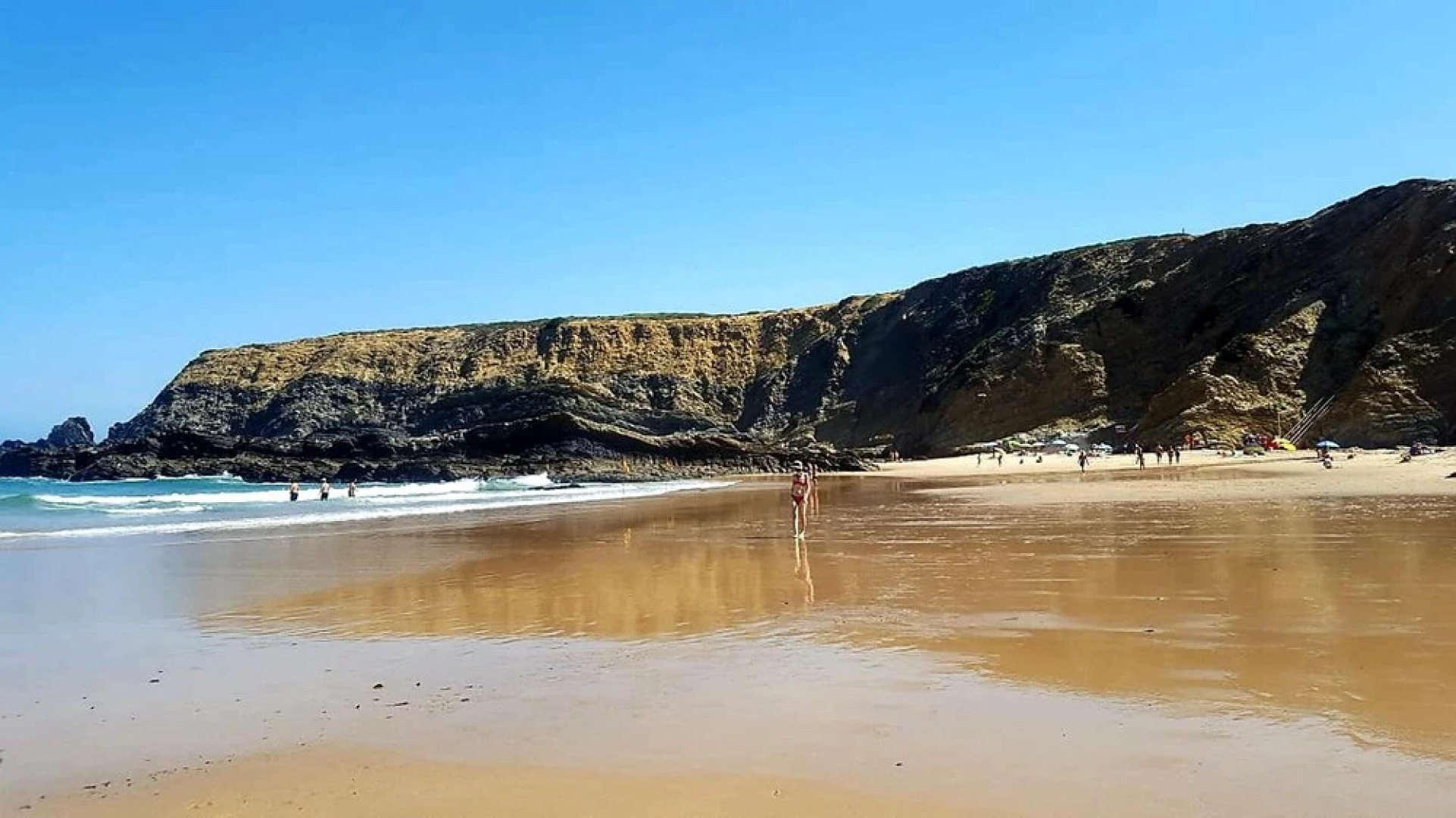 Apartment With 2 Bedrooms in Almada, With Furnished Terrace and Wifi -