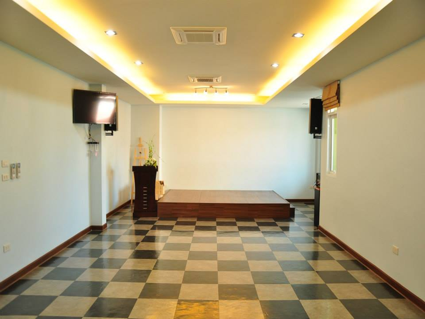 The Room Phatthalung