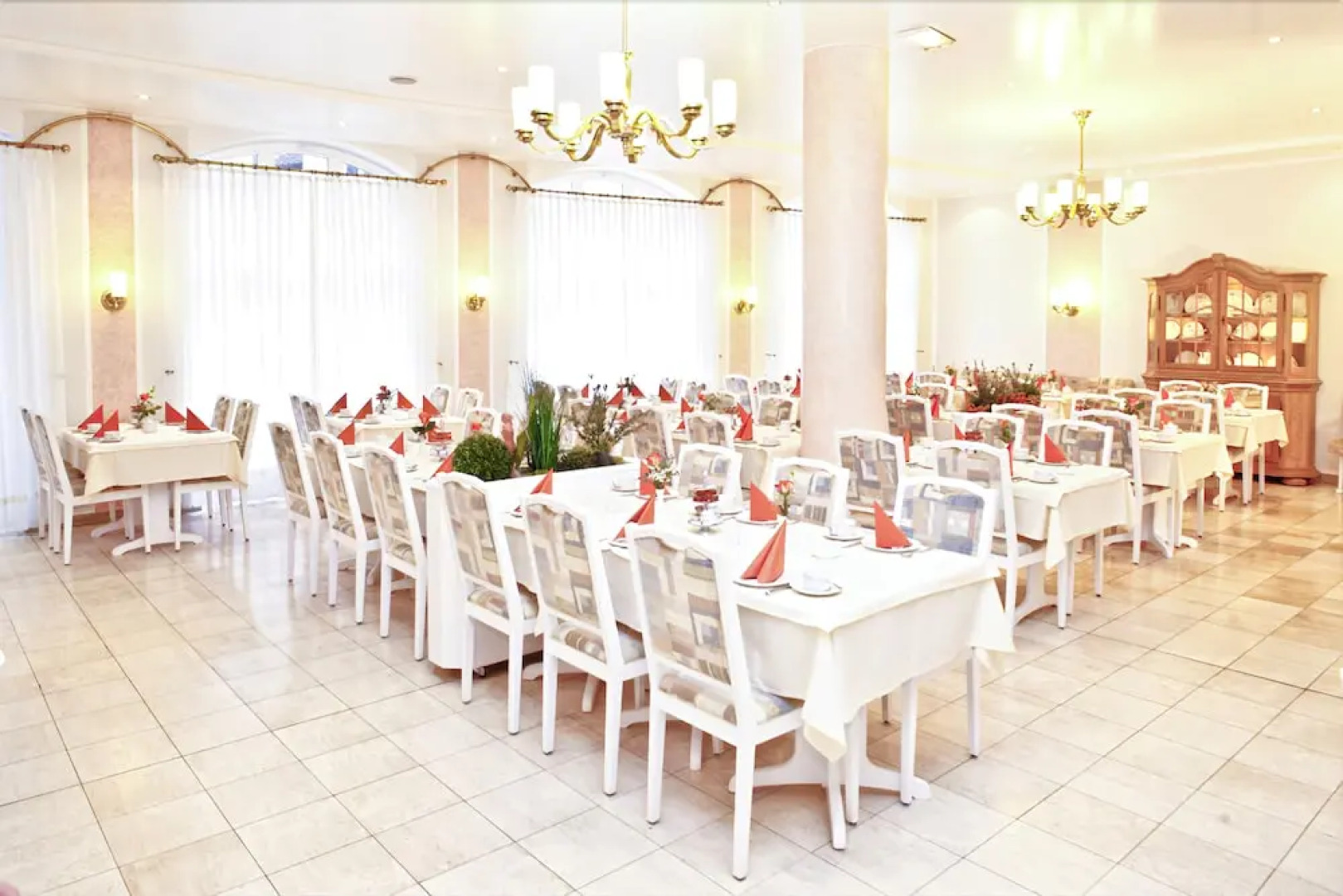 Hotel-Restaurant Überwasserhof e.K.