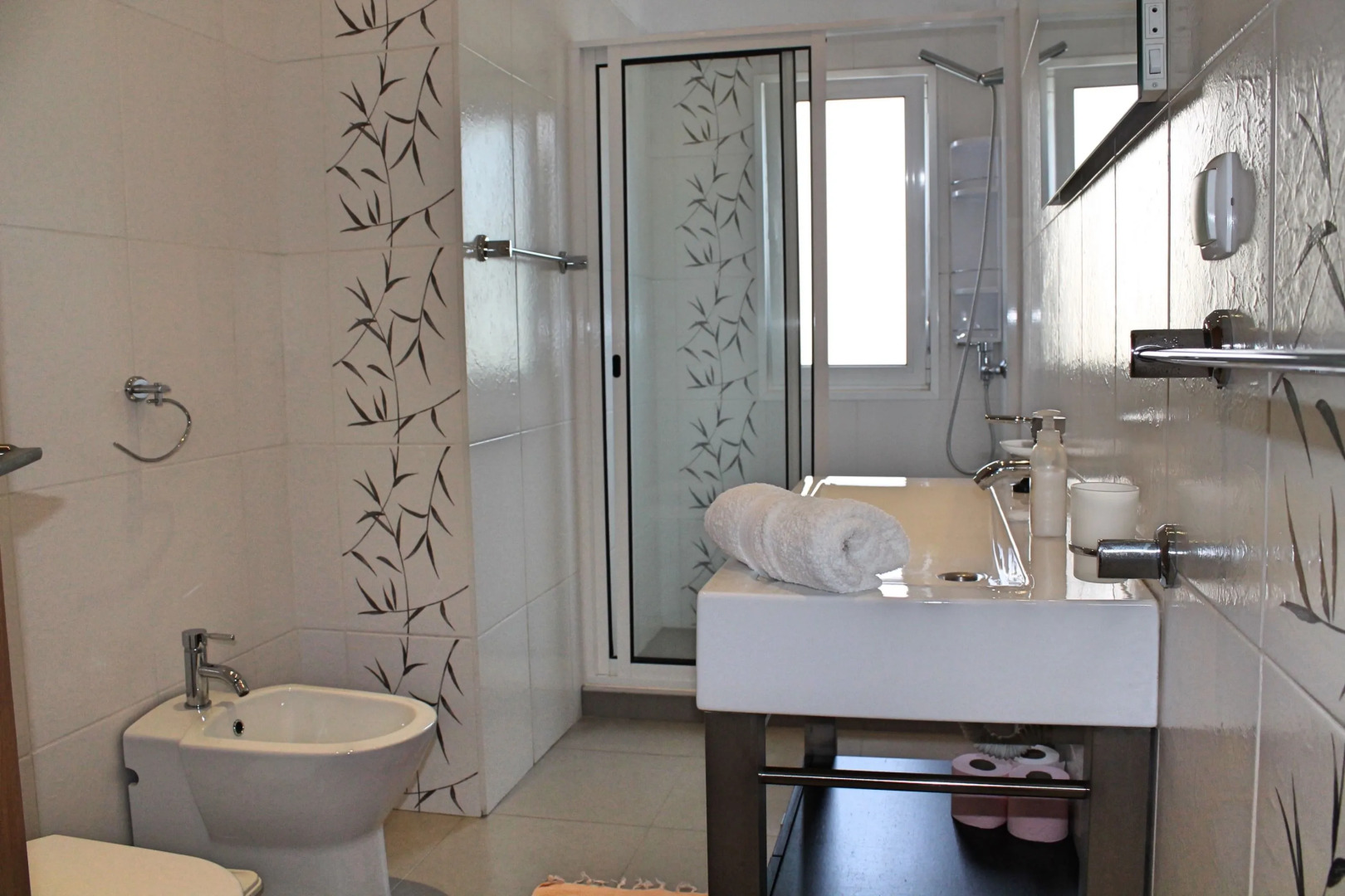 Villa, heated pool in sunny area, views of mountain and sea | Villa Dilis