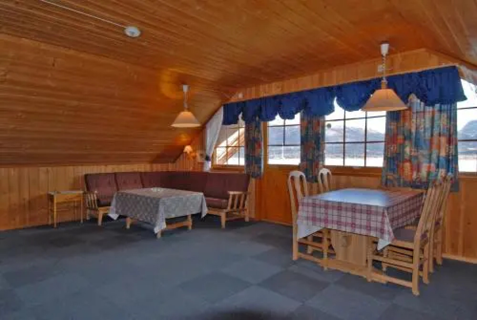 Bessheim Fjellstue og Hytter