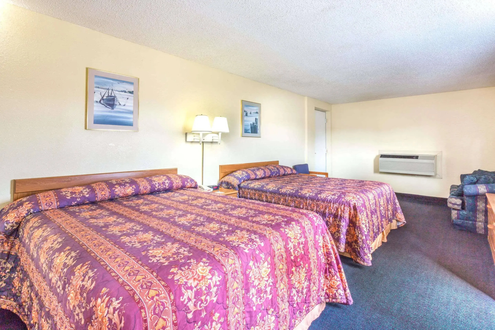 Travelodge by Wyndham Virginia Beach Bay Beach