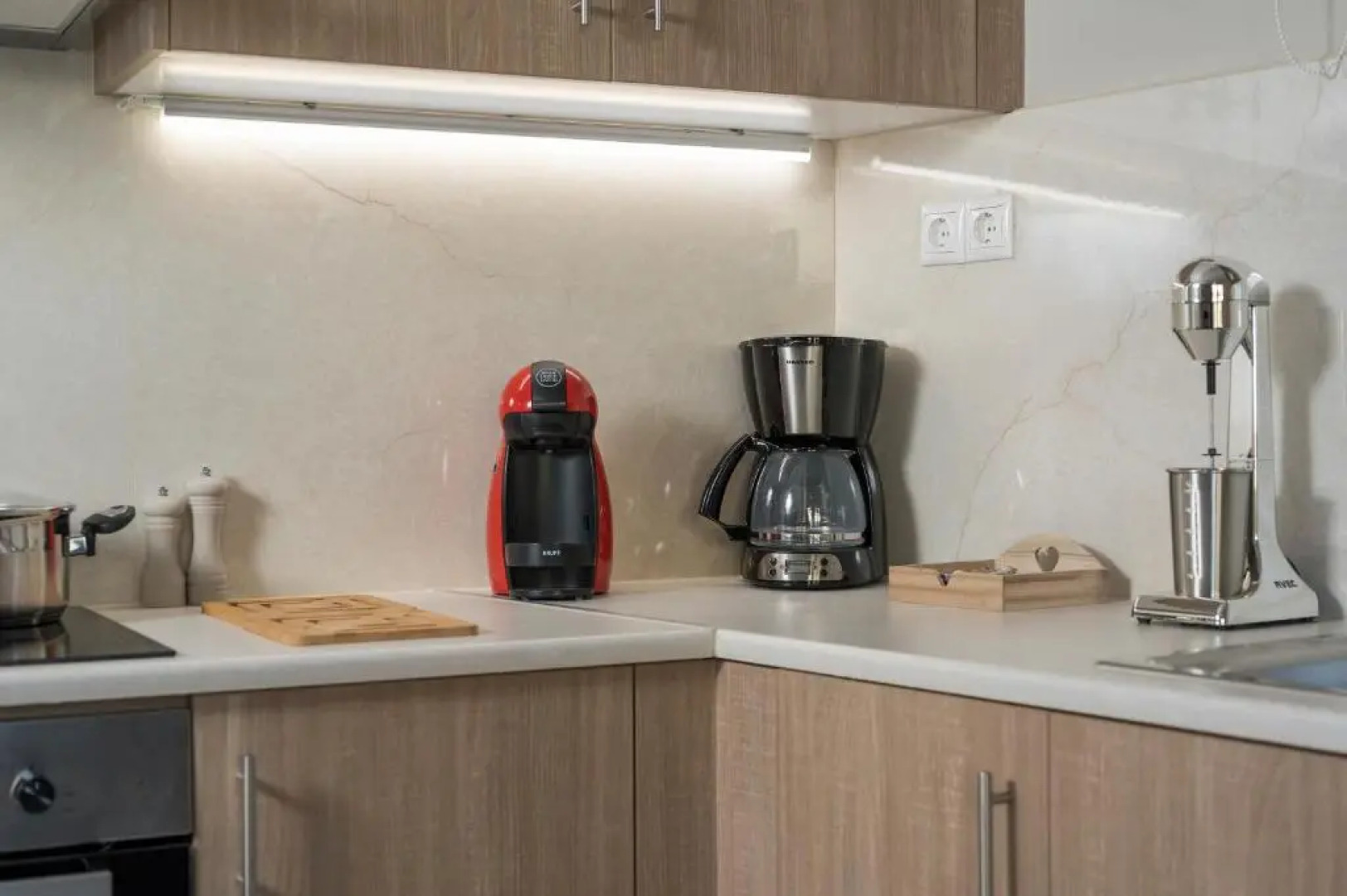 Brand-New stylish Flat w. Parking