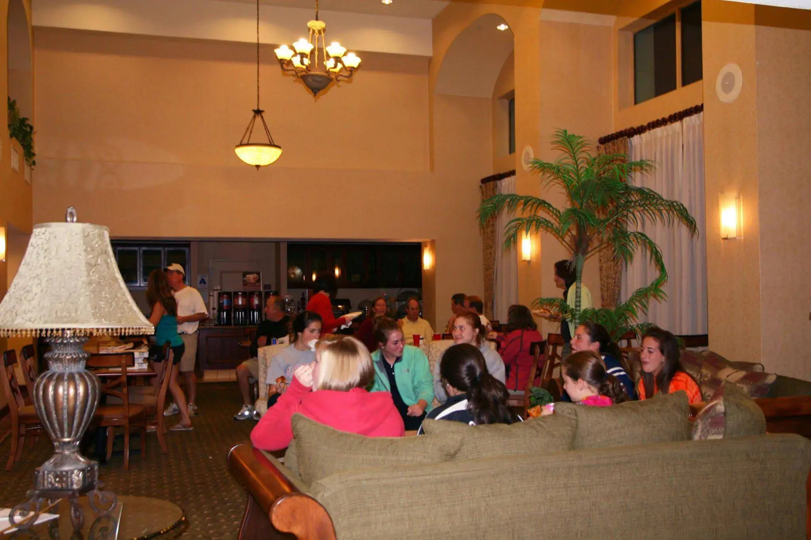 Hampton Inn & Suites Palm Desert