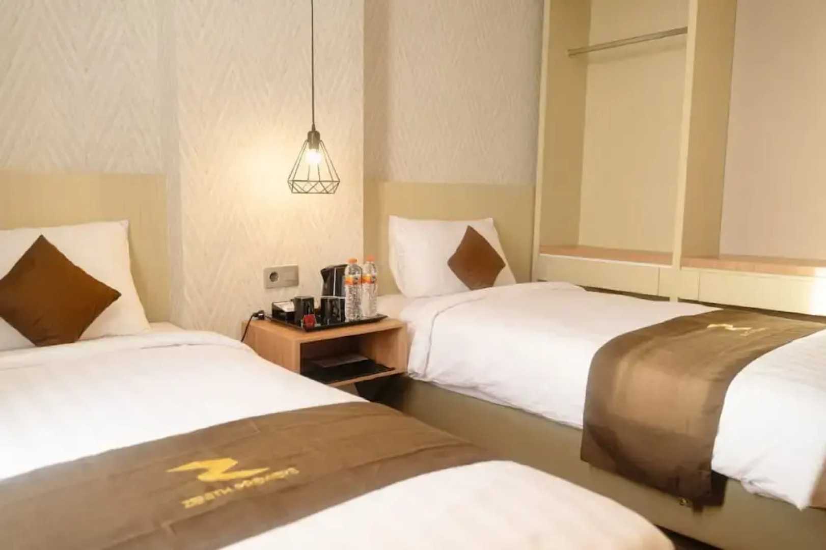 Zenith Premiere Hotel Baubau