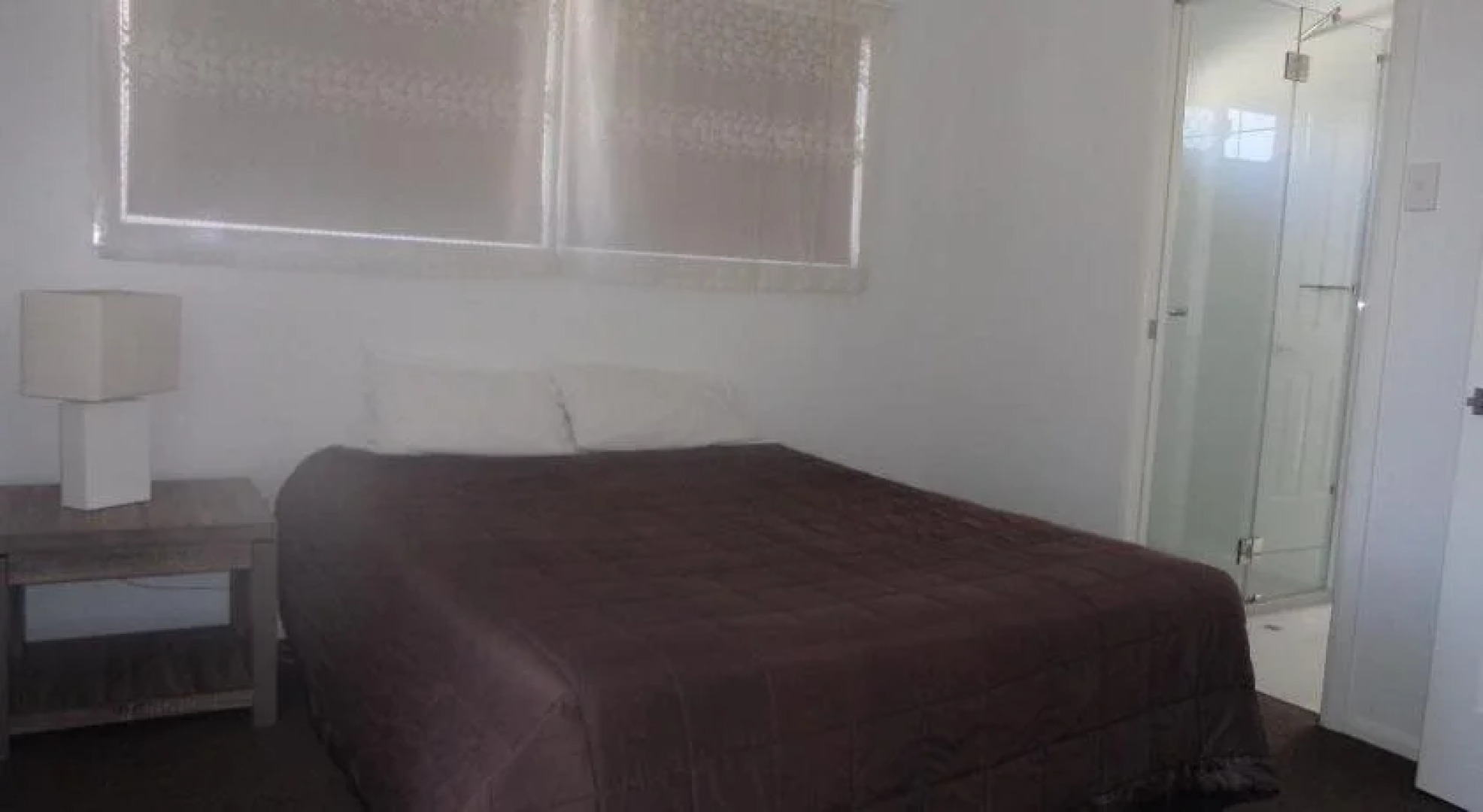 OSheas Windsor Hotel