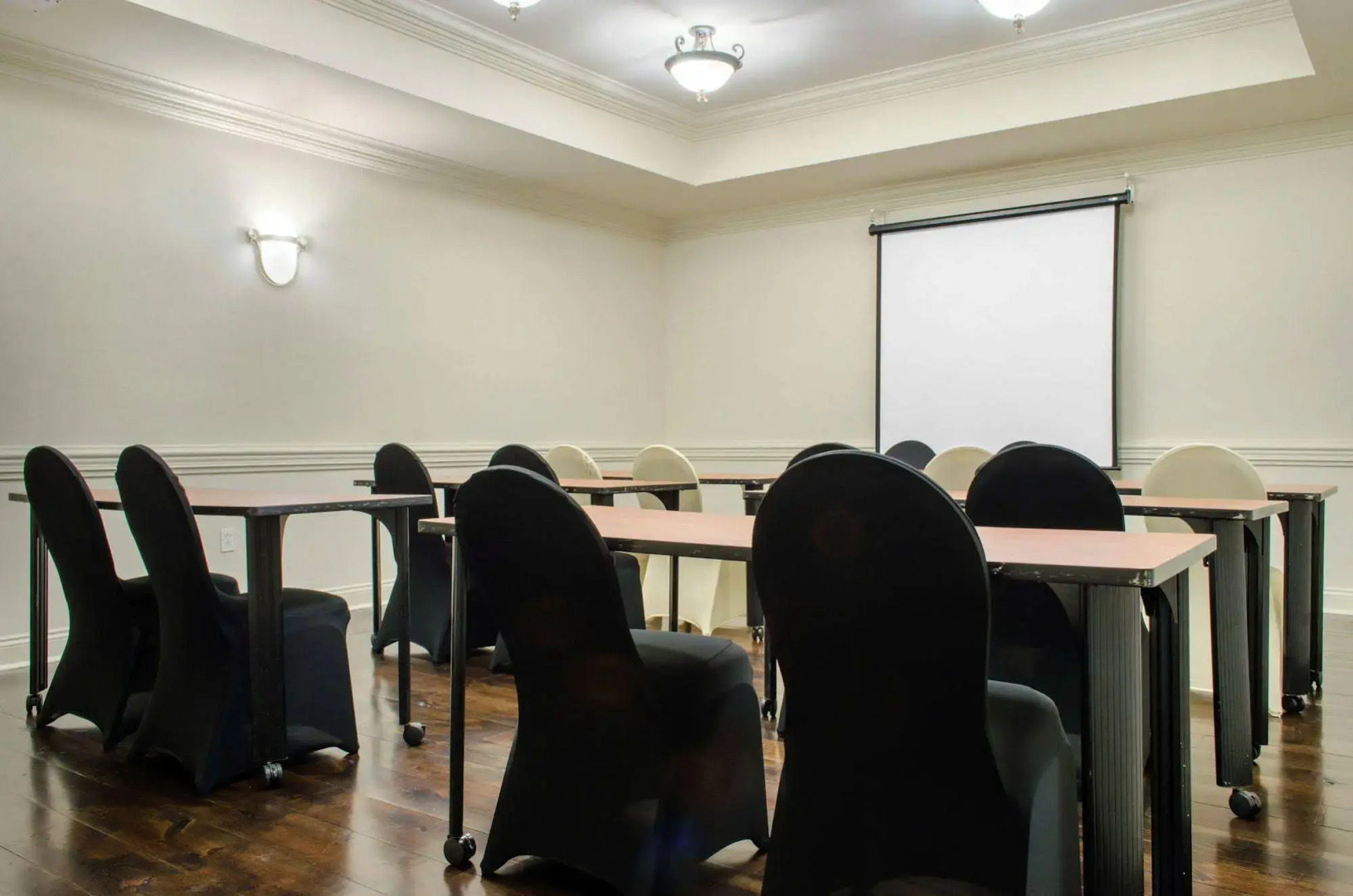 Spark by Hilton Lafayette South