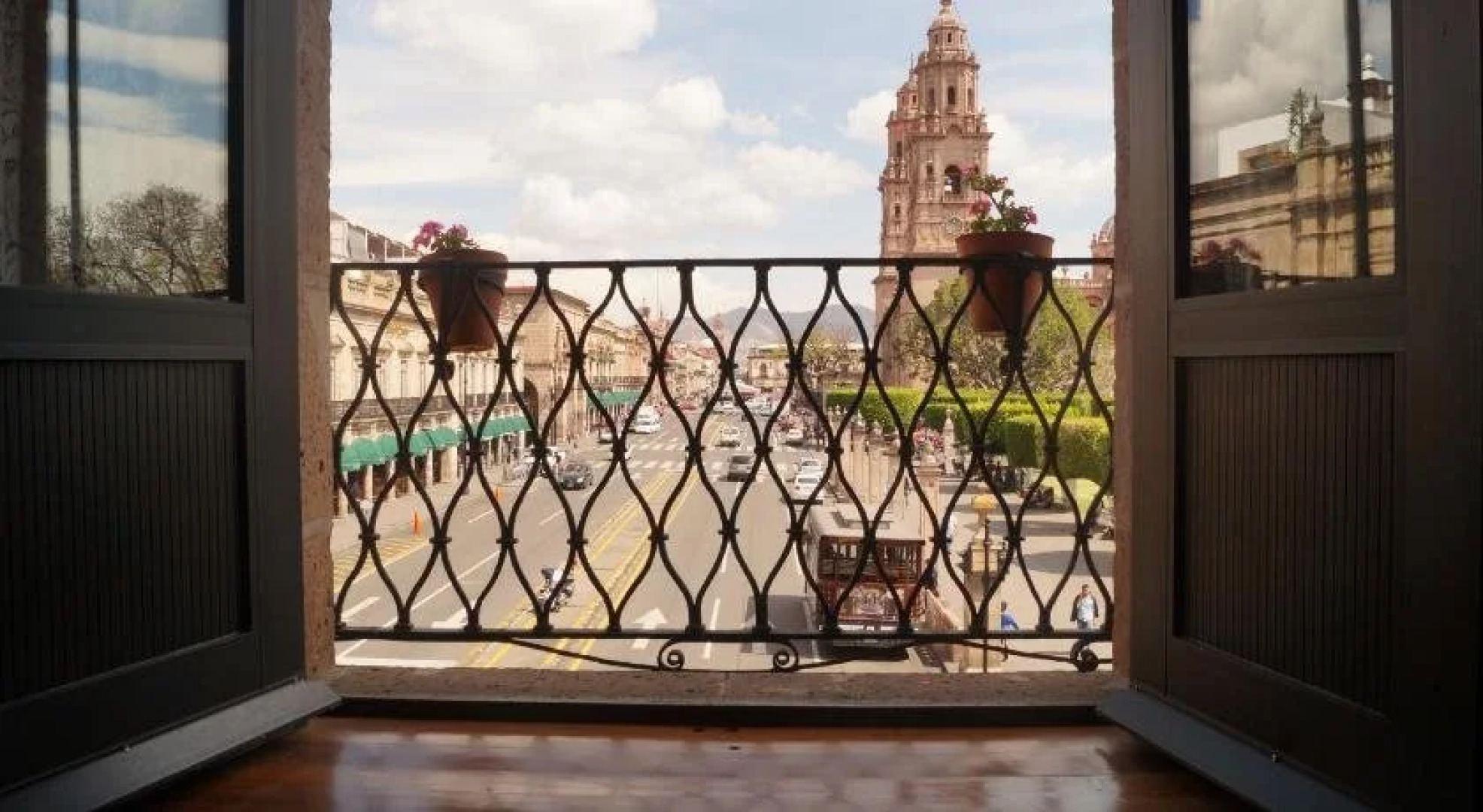 Hotel Virrey De Mendoza