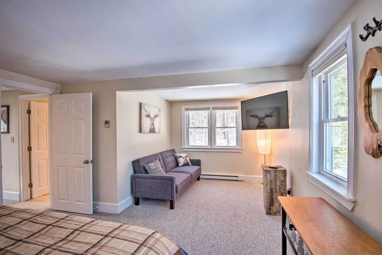 Gilford Home w/ Forest View, by Lake Winnepesaukee