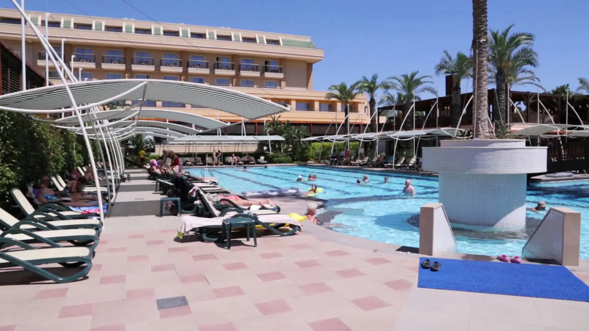 Crystal De Luxe Comfort Collection