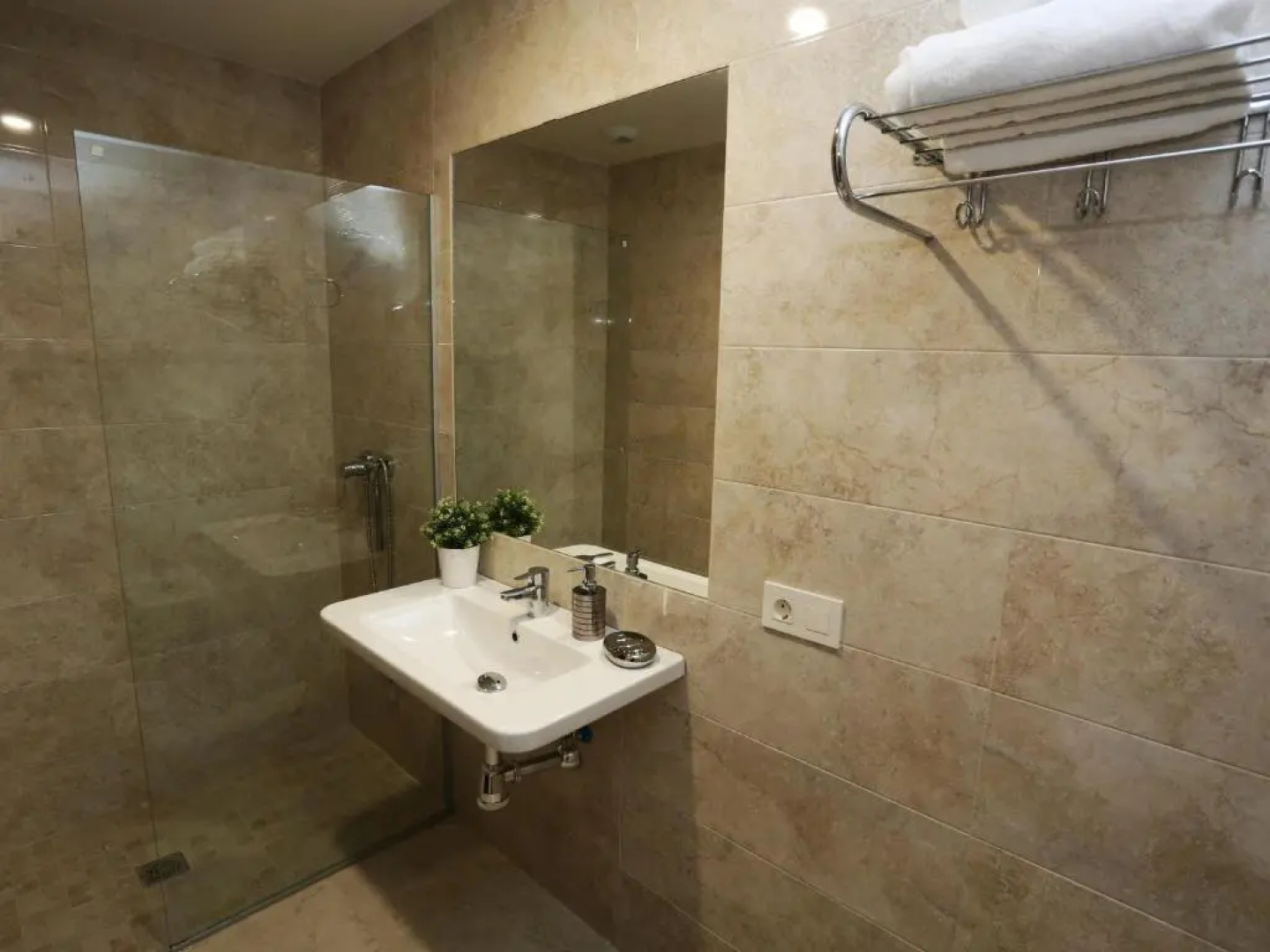 Apartamento Turísticos Puente Romano P3 2-B