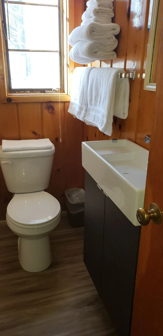 Caribou Lodge and Motel