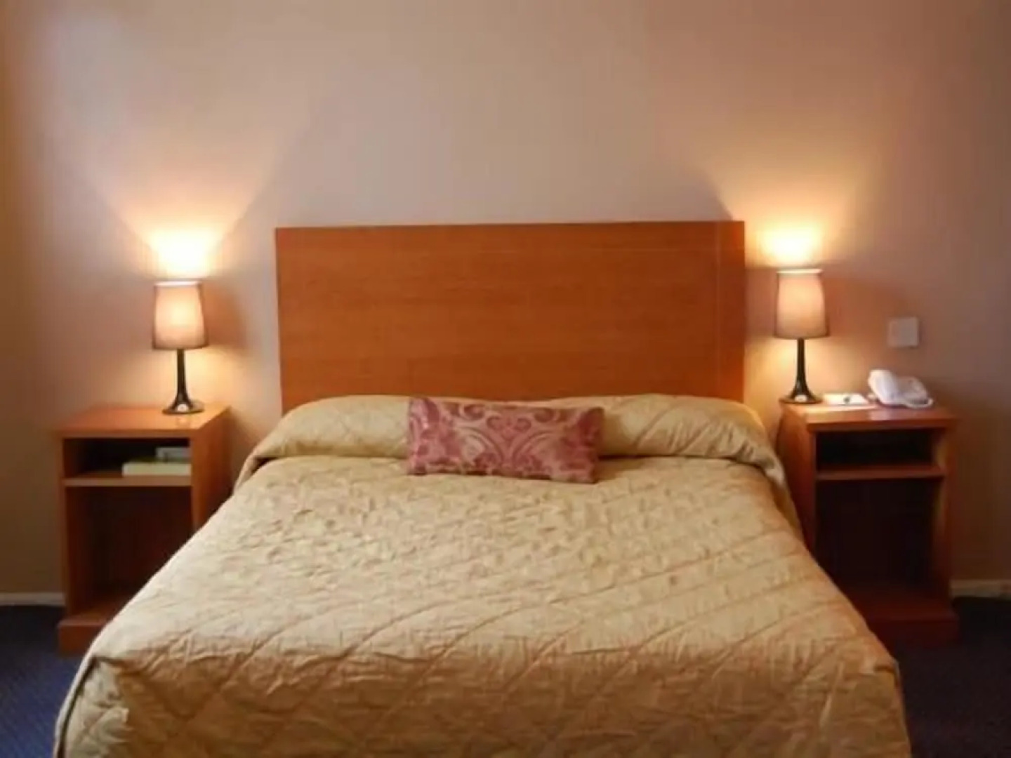 Saffron Suite And Kitchen