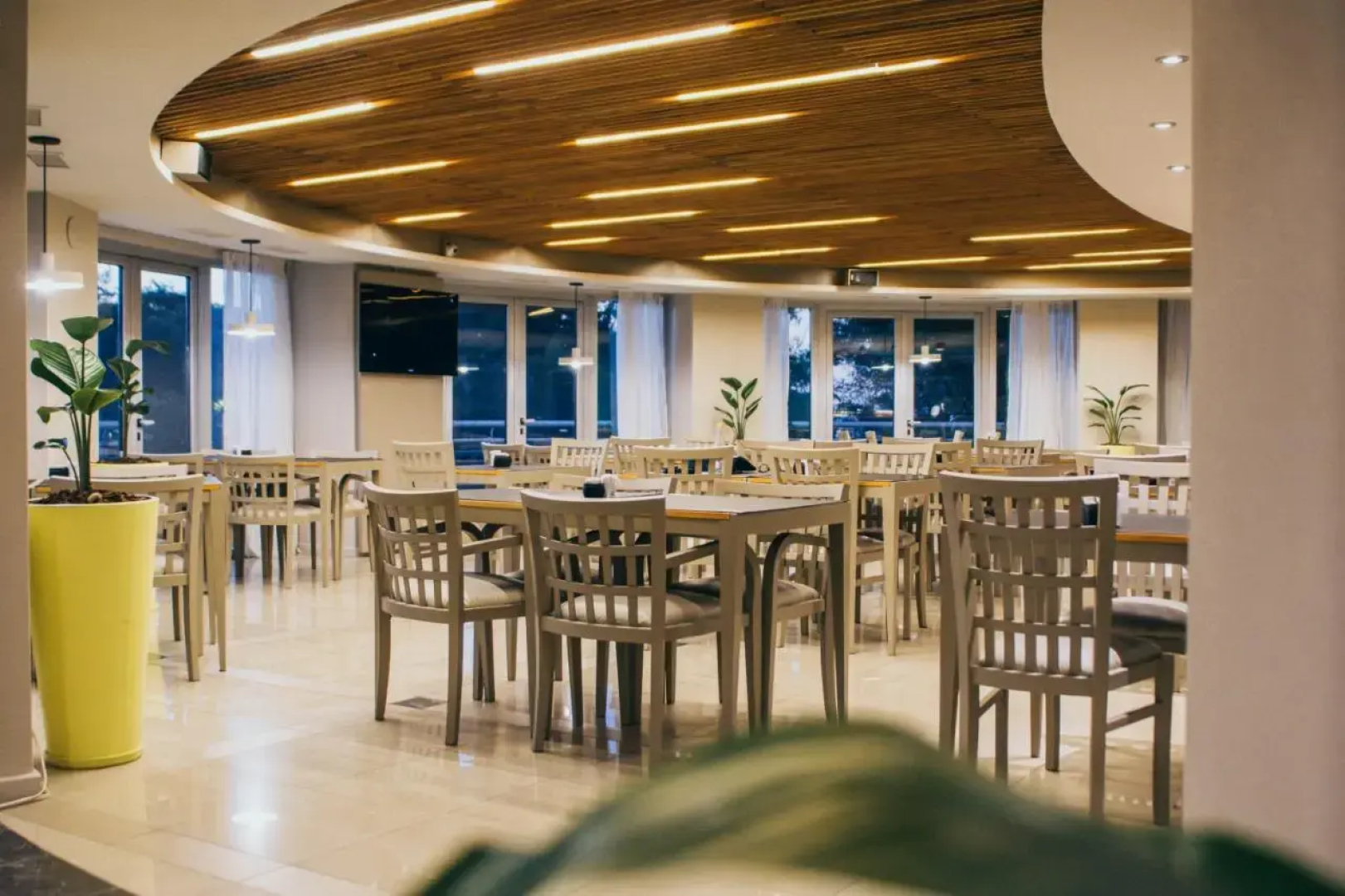 Maran Suites & Towers - Hotel & Spa