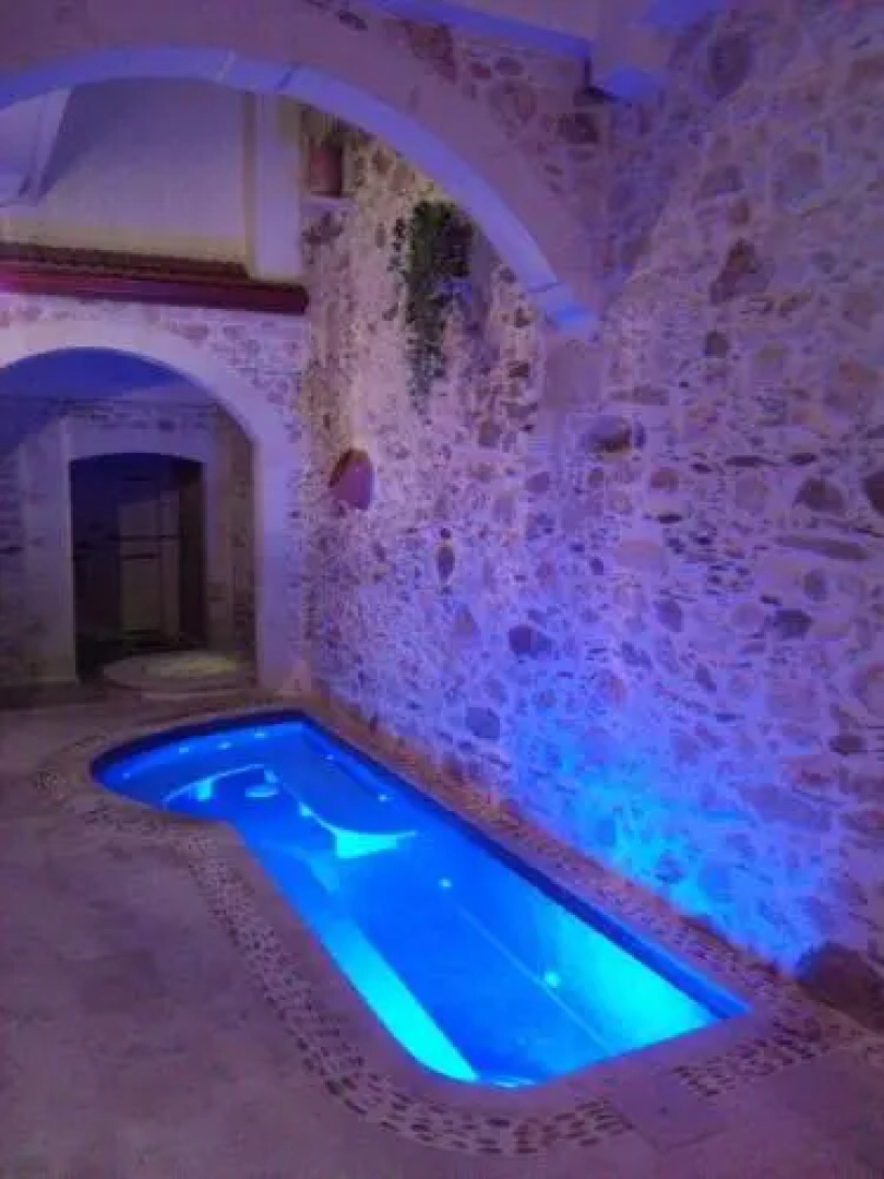 Villa Kamares Boutique Spa Apartments