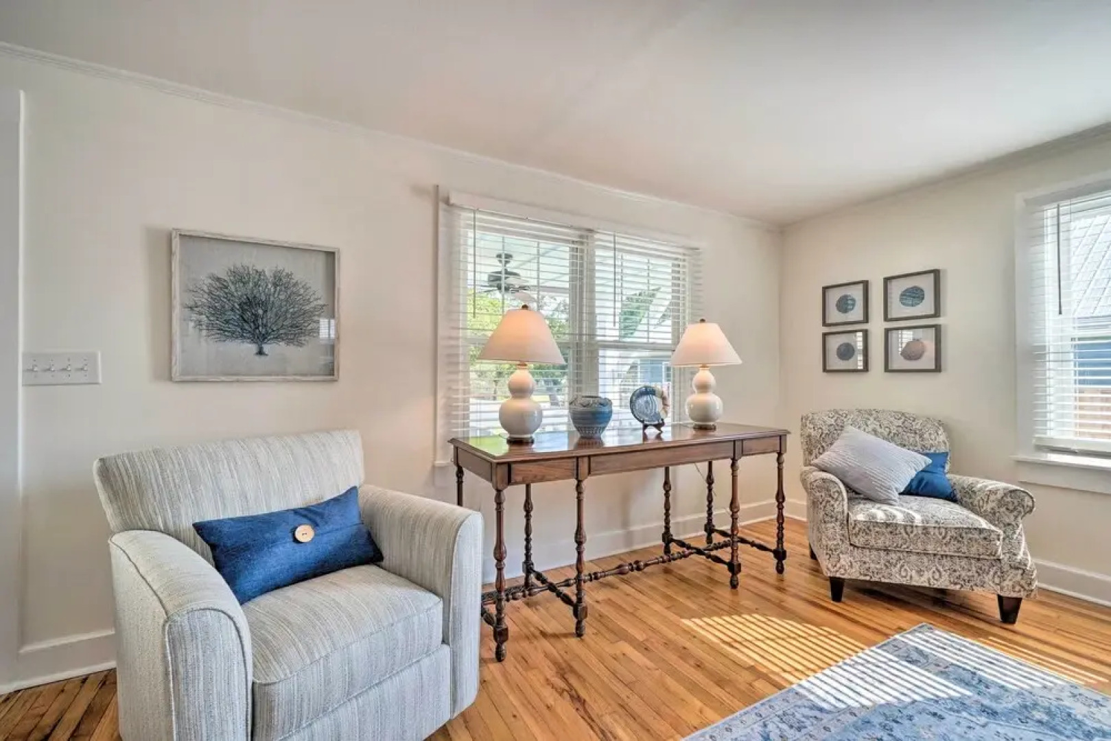 Historic Family Home < 1 Mi to Long Beach!