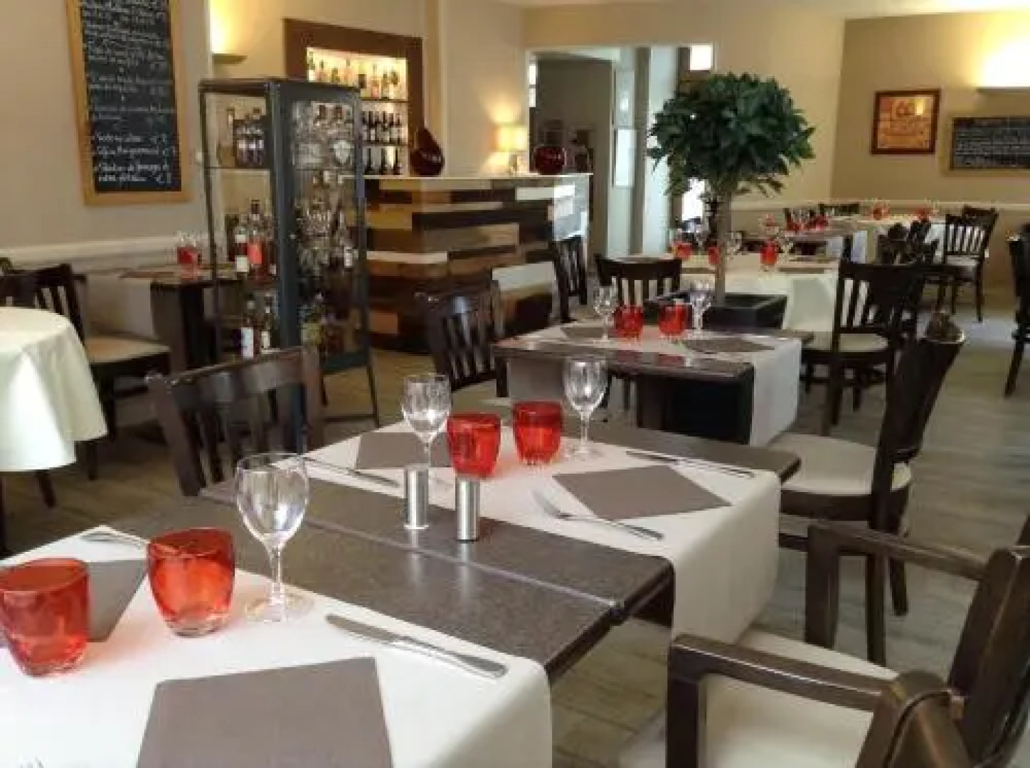 Hôtel Restaurant de la Place