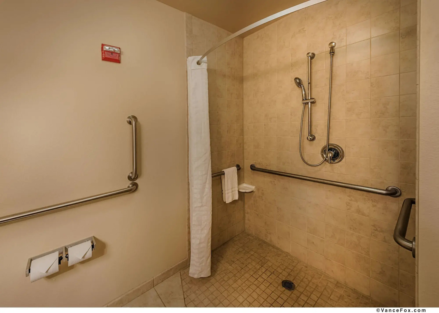 Best Western Plus Chena River Lodge