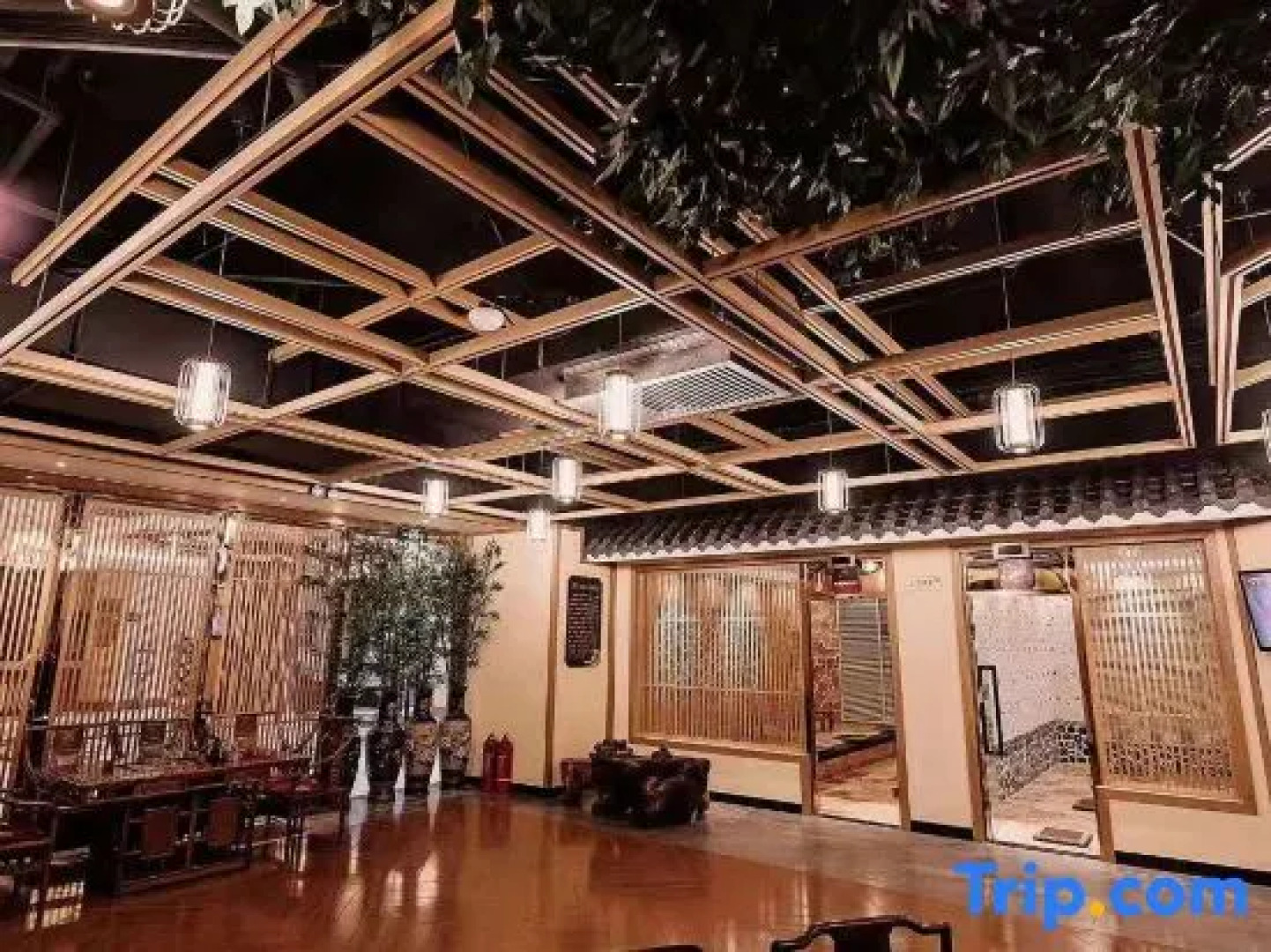 Xinwei Hot Spring Hotel