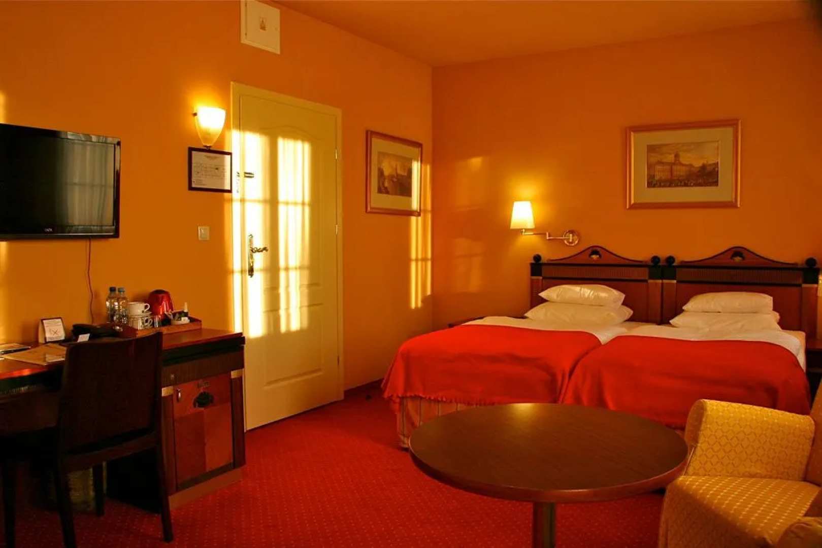 Pałac Alexandrów Wrocław Airport