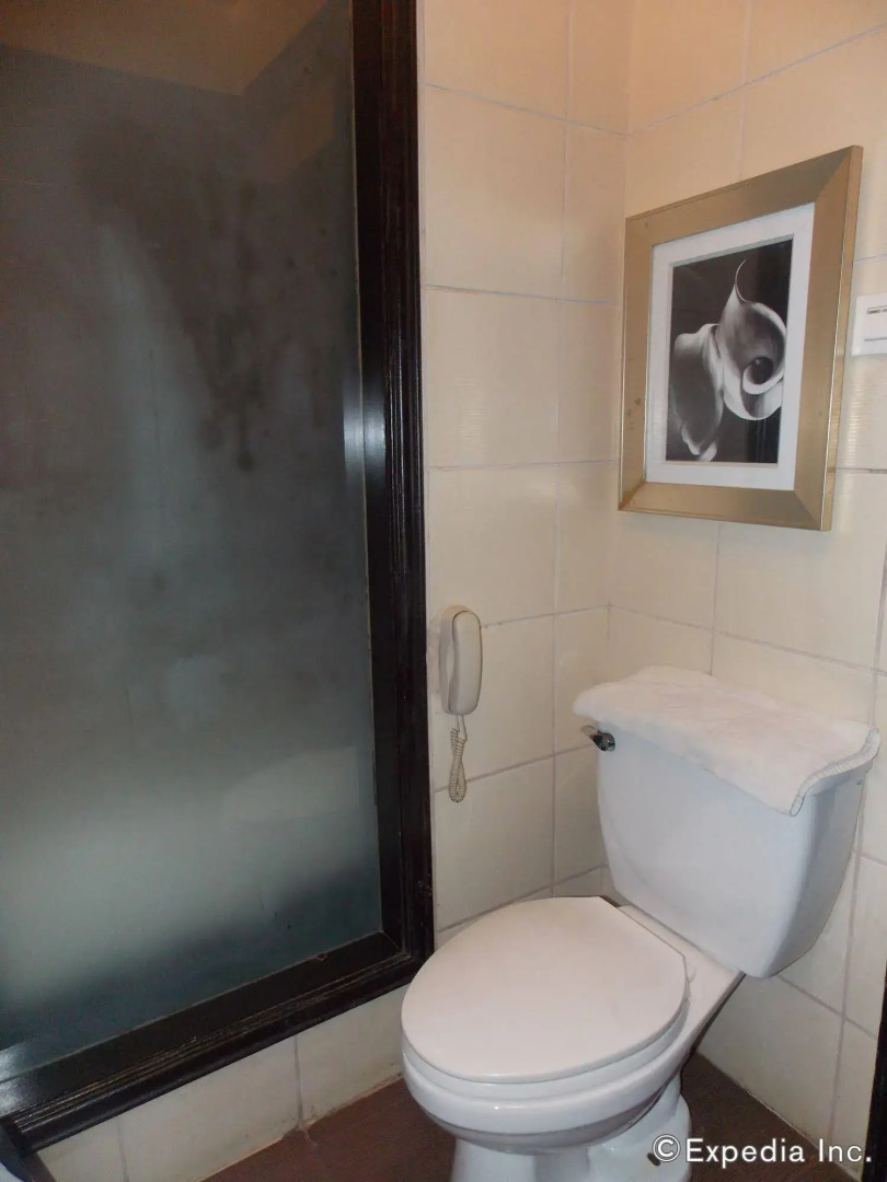 Planta Centro Bacolod Hotel & Residences